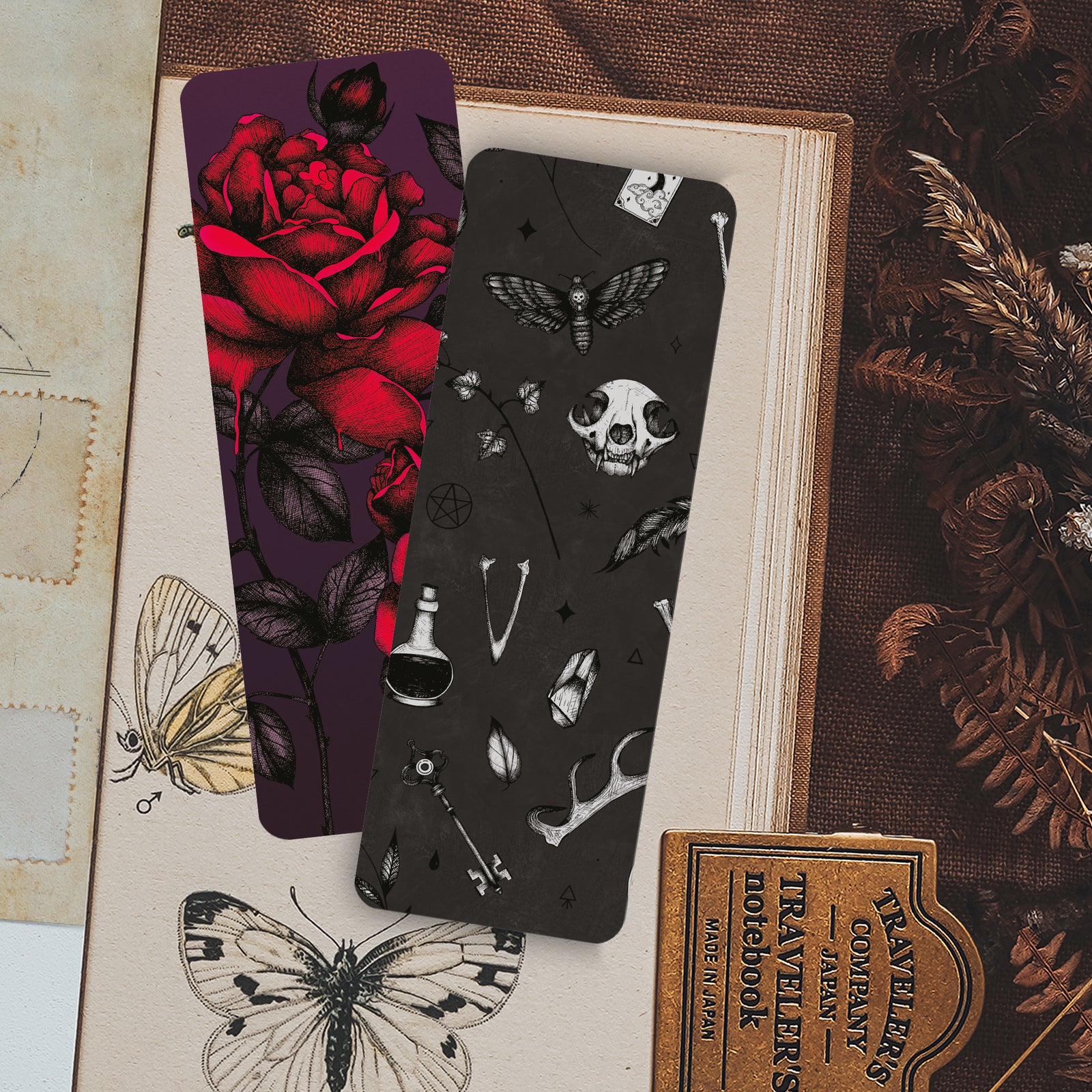 Bleeding Roses - Bookmark