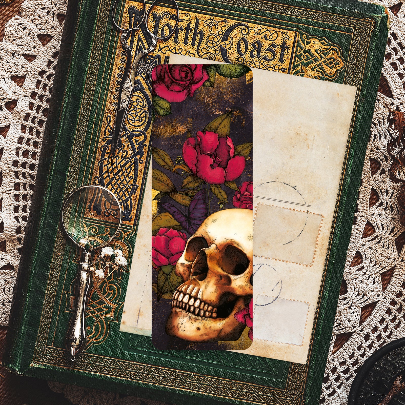 Skull and Roses - Bookmark