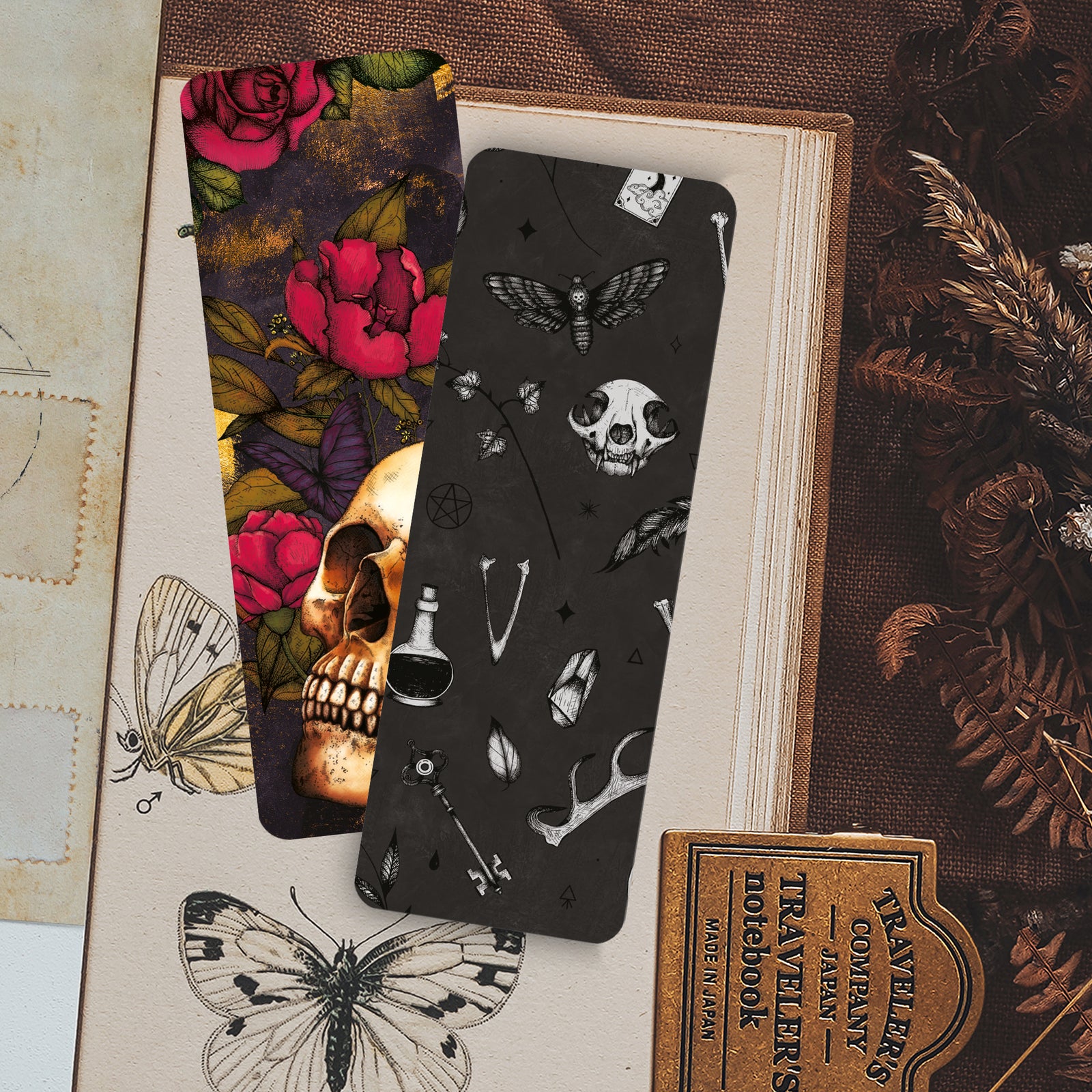 Skull and Roses - Bookmark